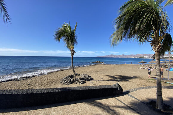 playa vulcano puerto del carmen2