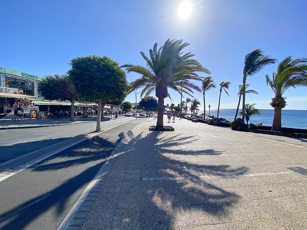 Promenade next to Playa Grande