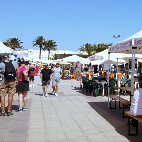 teguise sunday market stalls and food